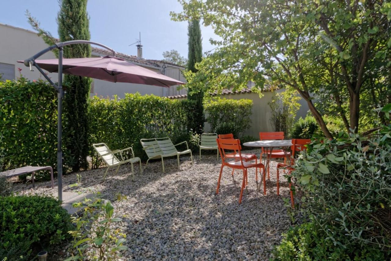 Private Furnished Apartment With All Comfort Has A Garden In A Green Space Meyreuil Exterior foto
