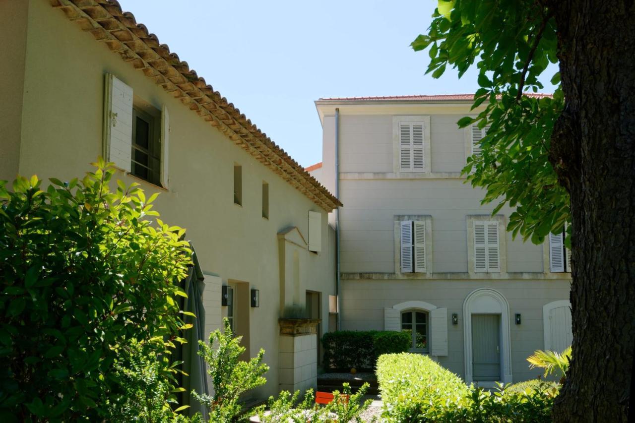 Private Furnished Apartment With All Comfort Has A Garden In A Green Space Meyreuil Exterior foto