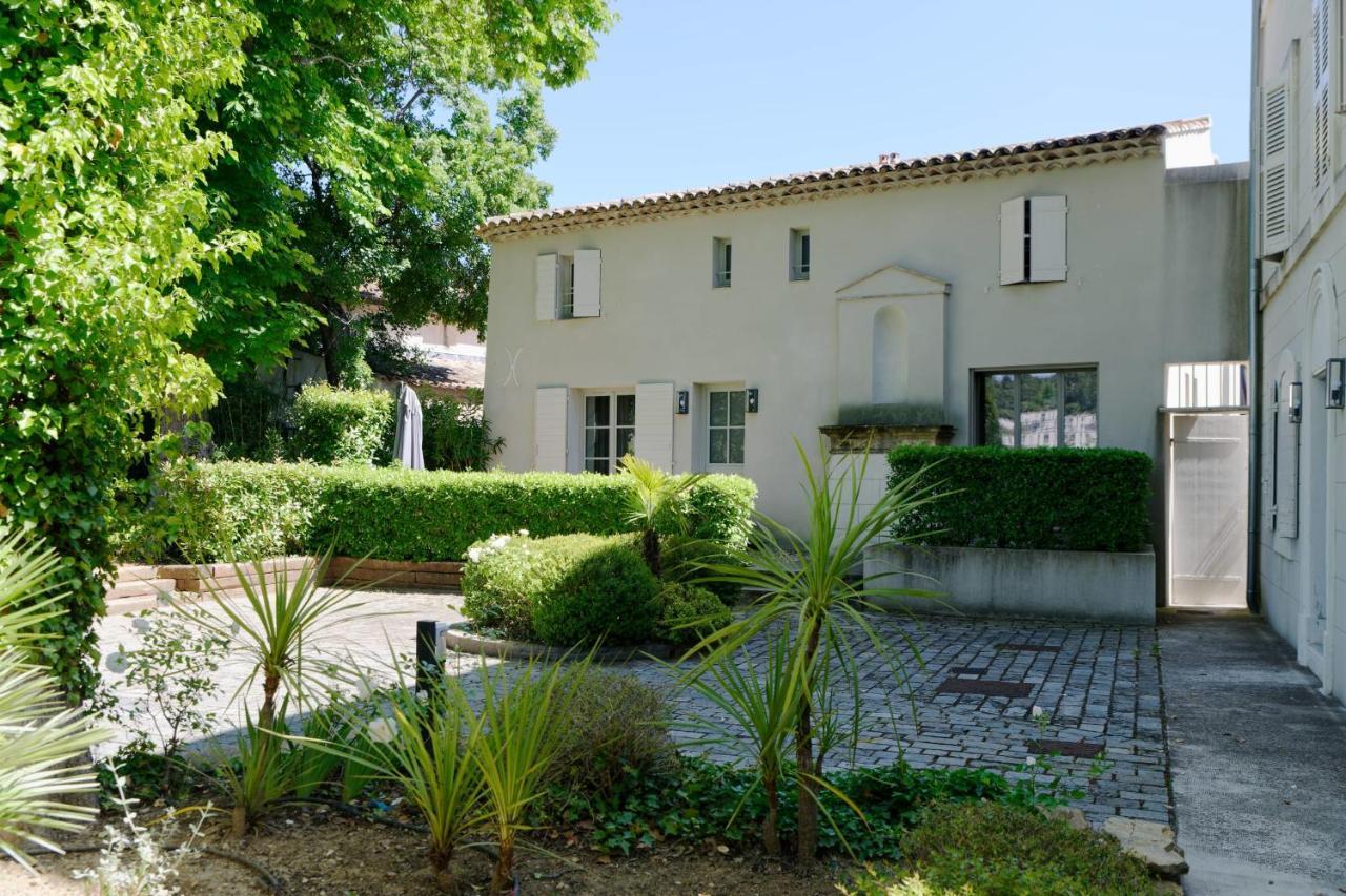 Private Furnished Apartment With All Comfort Has A Garden In A Green Space Meyreuil Exterior foto